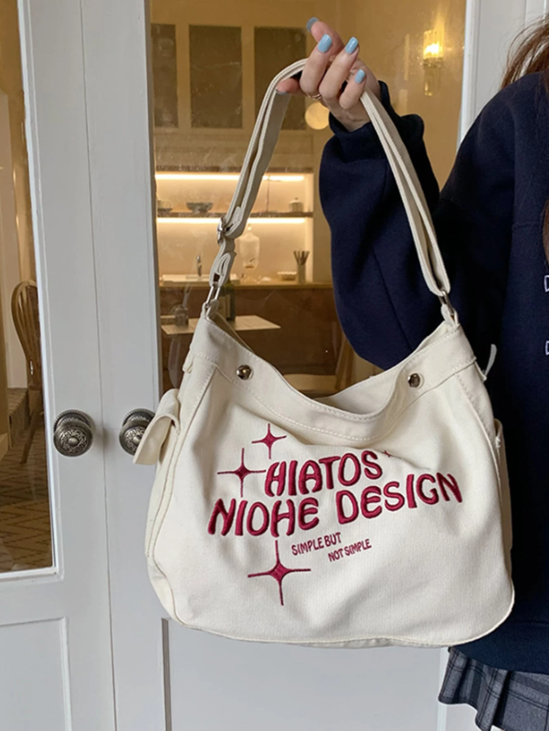 حقيبة يد بتفاصيل الحروف ، حقيبة كتف بسعة كبيرة Y2K ، حقيبة