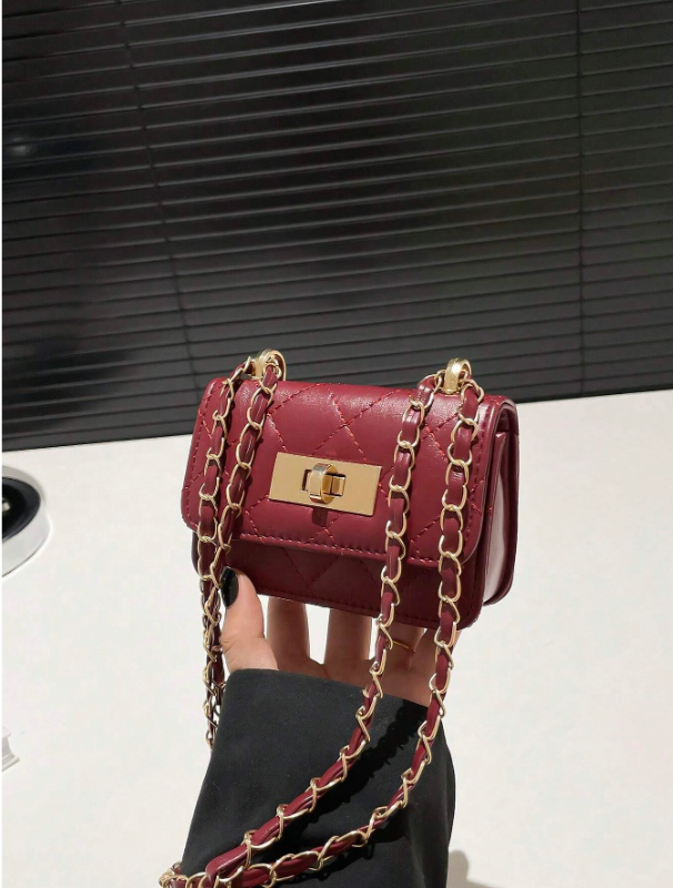 حقيبة صغيرة مربعة، حقيبة يد نسائية موضة جديدة ، حقيبة كتف مبطنة بشكل